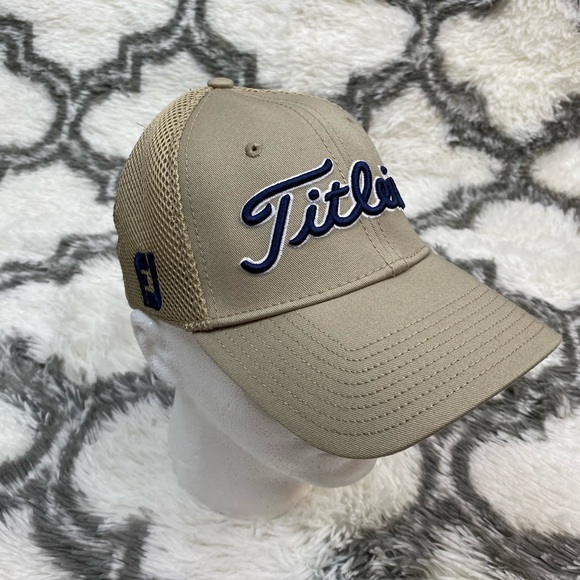 pro v1 hat